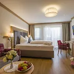 Hotel Neue Post Hippach