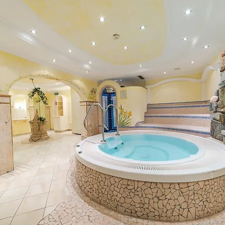 Neue Post 호텔 힙파흐