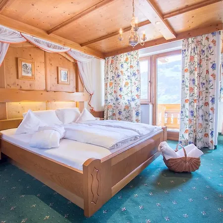 Hotel Neue Post