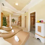 Neue Post Otel 4*