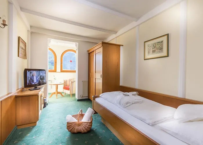 Hotel Neue Post Hippach