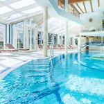 Neue Post Hotel