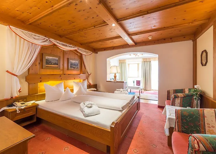 Hotel Neue Post Hippach